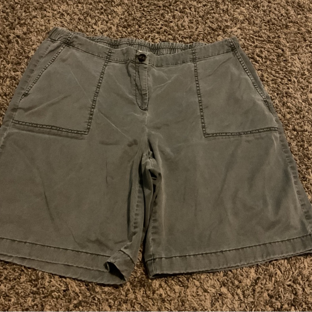 J. Jill Olive Green Relaxed Bermuda Shorts
